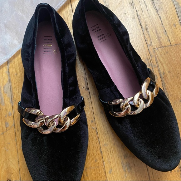 NWOT Esporre Velvet Chain Detail Ballet Flats - Picture 3 of 7